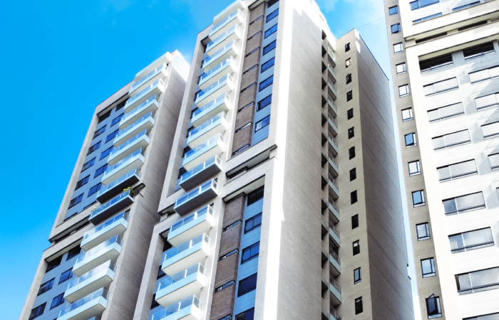 Superboard la marca de la construcción en Colombia.